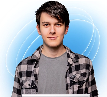 Егор Лазарев